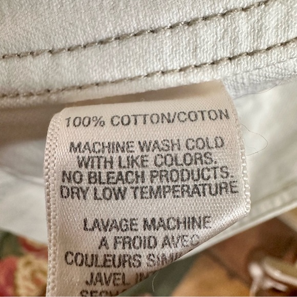 Juicy Couture White Jean Jacket - Picture 9 of 9